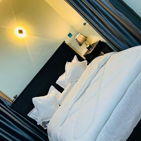 Sequoia Living Bed & Breakfast คัมพาลา ภายนอก รูปภาพ